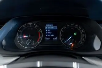 Škoda Octavia, 1.5, 110 kW, гибрид, автомат, передний привод