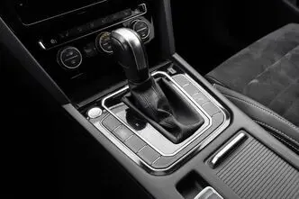 Volkswagen Passat, 2.0, 140 kW, бензин, автомат