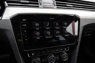 Volkswagen Passat, 2.0, 140 kW, бензин, автомат