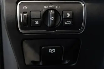 Volvo XC60, 2.0, 140 kW, diisel, manuaal, esivedu