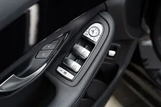 Mercedes-Benz C 220, 2.2, 125 kW, diesel, automatic, rear-wheel drive