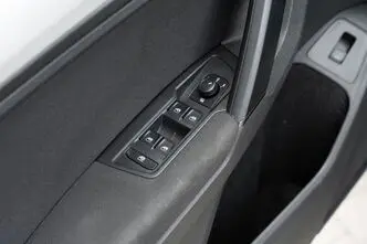 Volkswagen Tiguan, 2.0, 110 kW, дизель, автомат, полный привод