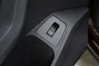 Volkswagen Tiguan, 2.0, 110 kW, дизель, автомат, полный привод