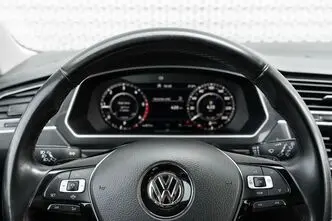 Volkswagen Tiguan, 2.0, 110 kW, дизель, автомат, полный привод