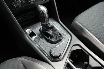 Volkswagen Tiguan, 2.0, 110 kW, дизель, автомат, полный привод