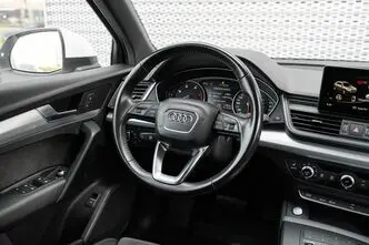 Audi Q5, 2.0, 140 kW, diesel, automatic, four-wheel drive