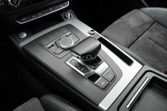 Audi Q5, 2.0, 140 kW, diesel, automatic, four-wheel drive