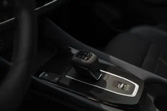 Nissan Qashqai, 1.3, 116 kW, hübriid, automaat, esivedu