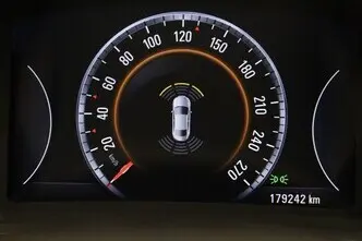 Opel Insignia, 1.6, 125 kW, бензин, механическая, передний привод