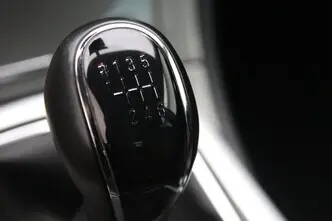 Opel Insignia, 1.6, 125 kW, бензин, механическая, передний привод