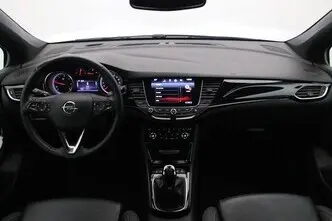 Opel Astra, 1.6, 81 kW, diesel, manual, front-wheel drive