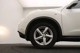 Nissan Juke, 1.6, 86 kW, bensiin, manuaal, esivedu