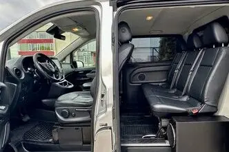 Mercedes-Benz Vito, 2.1, 140 kW, diesel, automatic, rear-wheel drive
