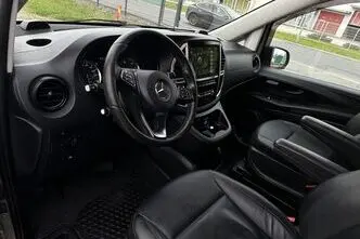 Mercedes-Benz Vito, 2.1, 140 kW, diesel, automatic, rear-wheel drive