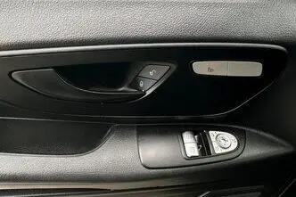 Mercedes-Benz Vito, 2.1, 140 kW, diesel, automatic, rear-wheel drive