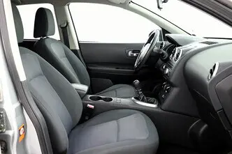 Nissan Qashqai, 2.0, 141 kW, бензин, механическая, передний привод