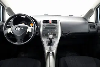 Toyota Auris, 1.6, 123 kW, bensiin, automaat, esivedu
