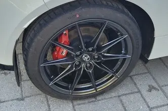 Toyota GR Yaris, 1.6, 192 kW, bensiin, manuaal, nelikvedu