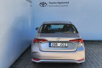 Toyota Corolla, 1.5, 92 kW, бензин, автомат, передний привод