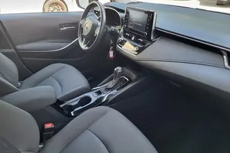 Toyota Corolla, 1.5, 92 kW, бензин, автомат, передний привод