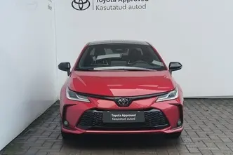 Toyota Corolla, 1.8, 72 kW, hybrid, automatic, front-wheel drive