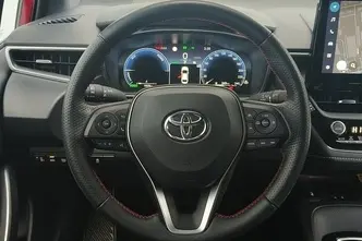 Toyota Corolla, 1.8, 72 kW, hybrid, automatic, front-wheel drive