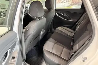 Hyundai i30, 1.0, 88.3 kW, bensiin, automaat, esivedu