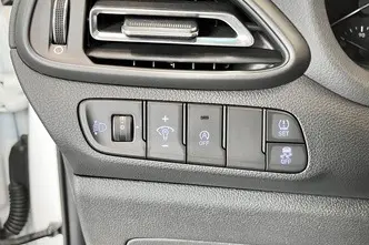 Hyundai i30, 1.0, 88.3 kW, bensiin, automaat, esivedu