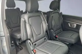Mercedes-Benz V 300, 2.0, 174 kW, diesel, automatic