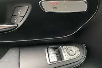 Mercedes-Benz V 300, 2.0, 174 kW, diesel, automatic