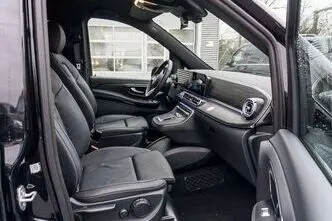 Mercedes-Benz V 300, 2.0, 174 kW, diesel, automatic