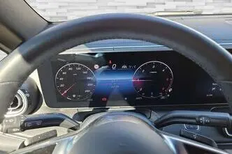 Mercedes-Benz V 300, 2.0, 174 kW, diesel, automatic