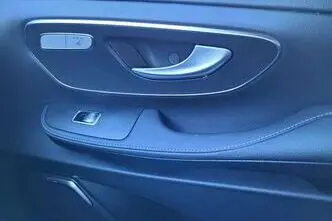 Mercedes-Benz V 300, 2.0, 174 kW, diesel, automatic