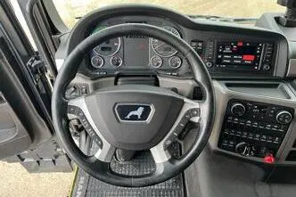 MAN TGS 35.510 8x4, 375 kW, diesel, automatic