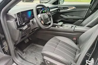 Renault Austral, 1.3, 116 kW, гибрид, автомат, передний привод