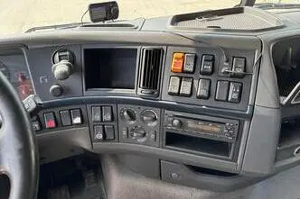 Volvo FH500 6x2, 375 kW, diesel, automatic