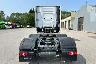 Mercedes-Benz Actros, 390 kW, дизель, автомат