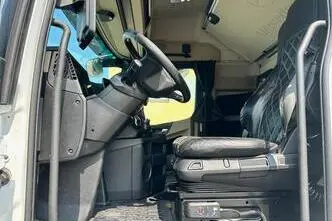Mercedes-Benz Actros, 390 kW, дизель, автомат