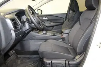 Nissan Qashqai, 1.3, 116 kW, гибрид, автомат, передний привод