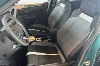 Opel Frontera, 1.2, 107 kW, гибрид, автомат, передний привод