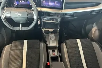 Opel Frontera, 1.2, 107 kW, гибрид, автомат, передний привод