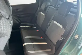 Opel Frontera, 1.2, 107 kW, гибрид, автомат, передний привод