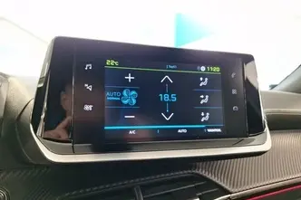 Peugeot e-2008, elekter, automaat, esivedu