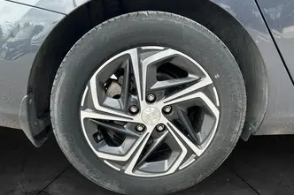 Hyundai i30, 1.0, 88 kW, бензин, автомат, передний привод