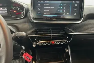 Peugeot 2008, 1.2, 96 kW, бензин, автомат, передний привод