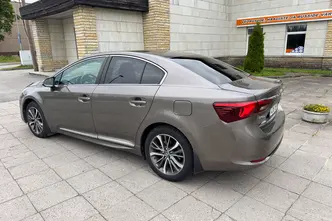 Toyota Avensis, 1.8, 108 kW, petrol, automatic, front-wheel drive