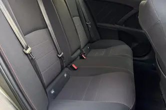 Toyota Avensis, 1.8, 108 kW, petrol, automatic, front-wheel drive