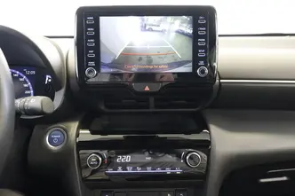 Toyota Yaris Cross, 1.5, 68 kW, hübriid, automaat, esivedu