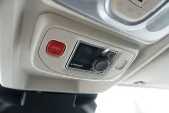 Toyota Proace, 2.2, 103 kW, дизель, механическая, передний привод