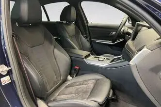 BMW 320, 150 kW, petrol, automatic, rear-wheel drive